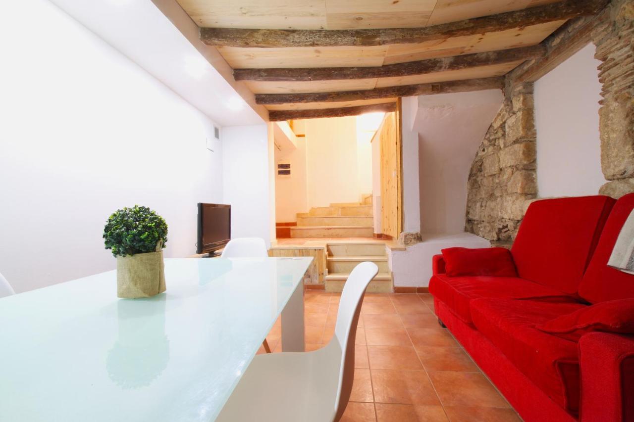 Duplex En Planta Baja Junto A La Catedral Lägenhet Tarragona Exteriör bild