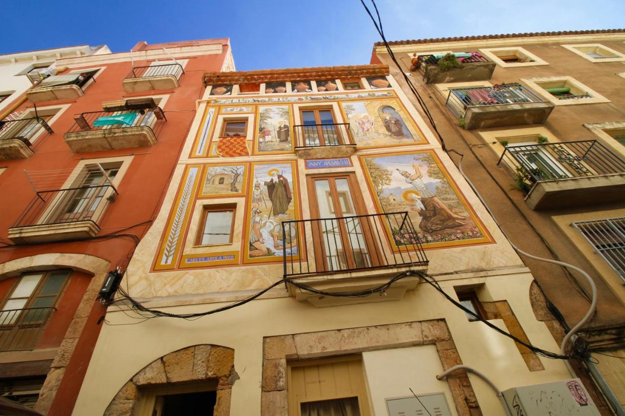 Duplex En Planta Baja Junto A La Catedral Lägenhet Tarragona Exteriör bild
